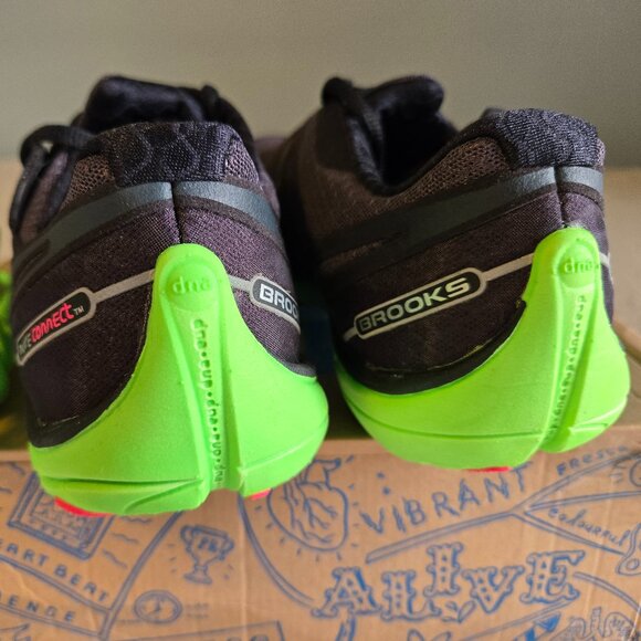 Brooks PureConnect 2 All Terrain Pink/Green Gecko Split-Toe Road Runner 1201321B - Picture 10 of 16